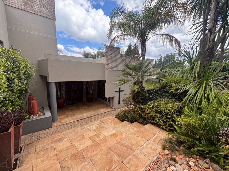 5 Bedroom Property for Sale in Doringkruin North West